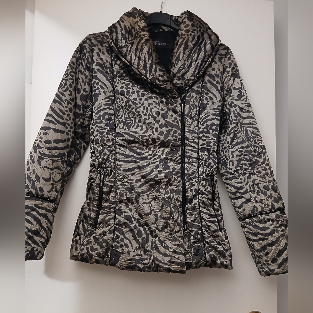 AIRFIELD Women's Animal Print Jacket - Black and Gray.Size S
